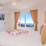 3 Bedroom - 1003