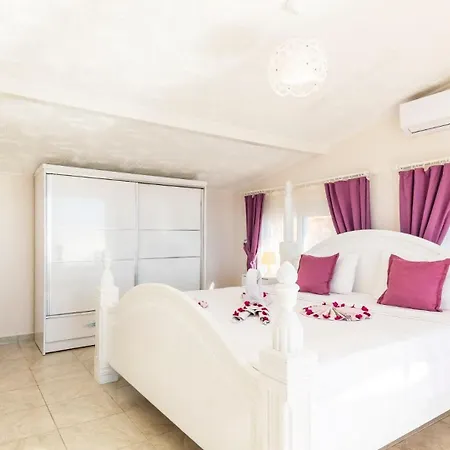 3 Bedroom - 1003