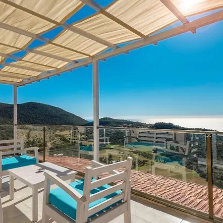 Villa 3 Bedroom - 1003