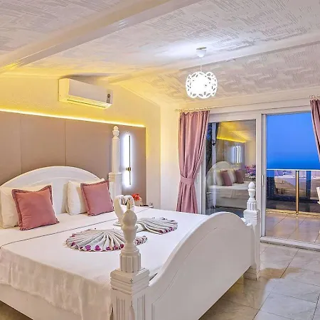 3 Bedroom - 1003